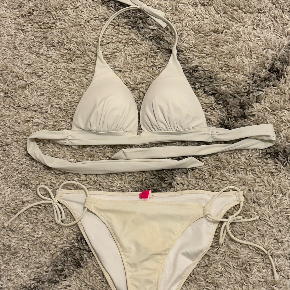 White Victoria’s Secret Bikini Set - Small